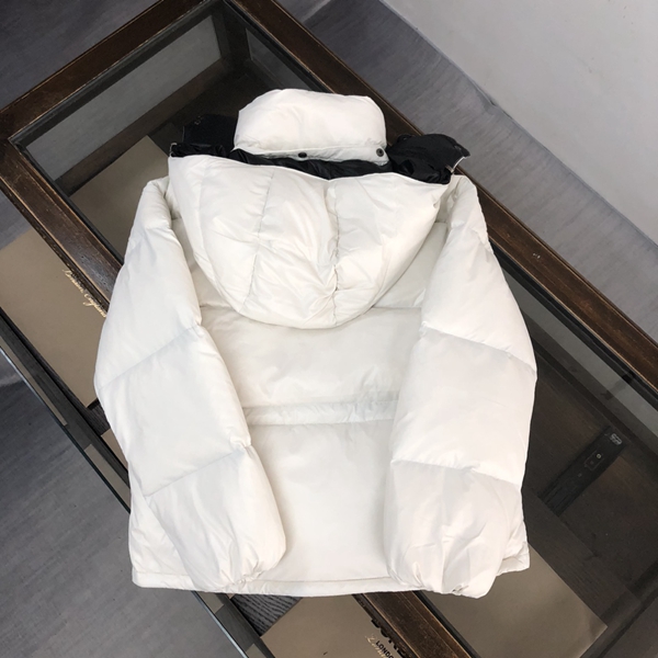 ハイクオリティダウンジャケット全体デザイン